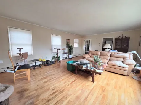 85 Underclyffe Road St. Johnsbury VT 05819