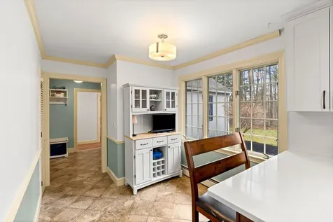 25 West Drive Bedford NH 03110