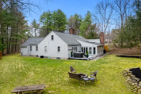 25 West Drive Bedford NH 03110