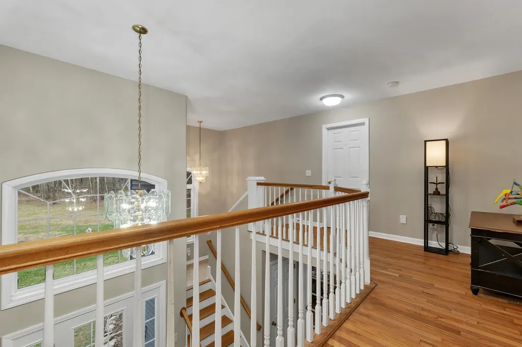 47 Little Mill Road Sandown NH 03873