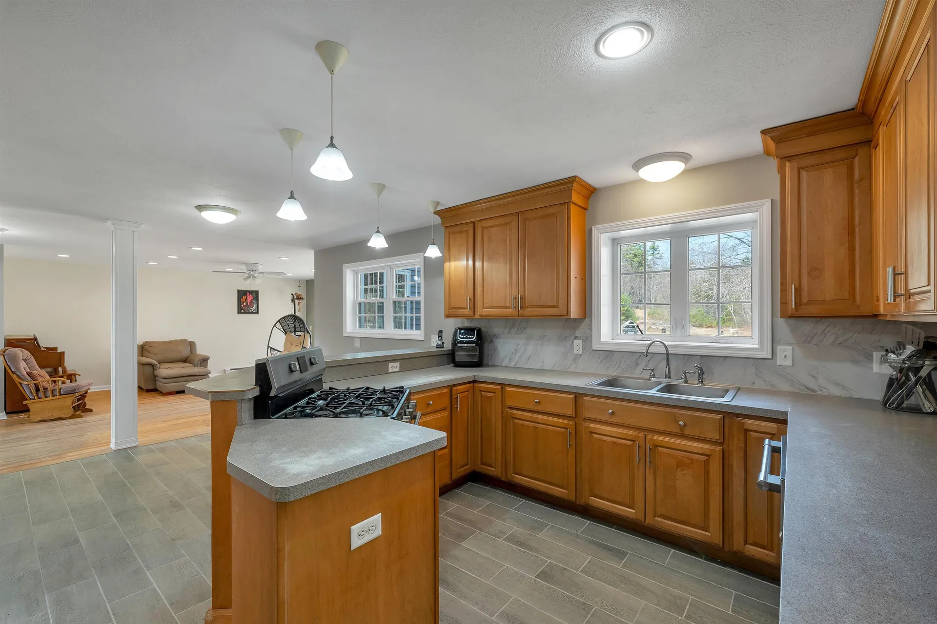 47 Little Mill Road Sandown NH 03873