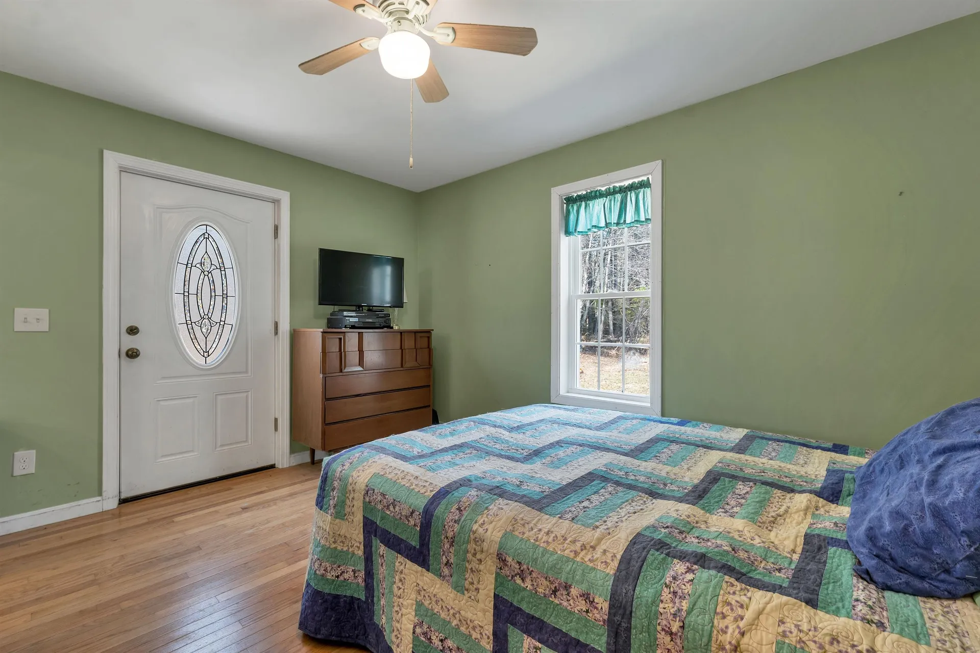 47 Little Mill Road Sandown NH 03873