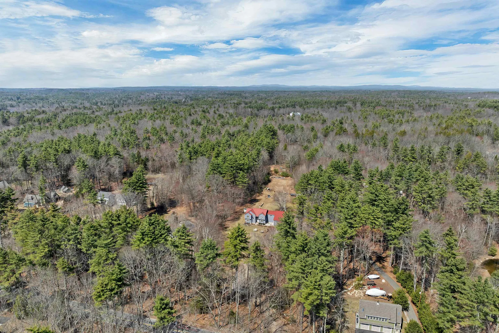 47 Little Mill Road Sandown NH 03873