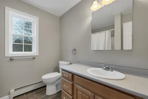 47 Little Mill Road Sandown NH 03873