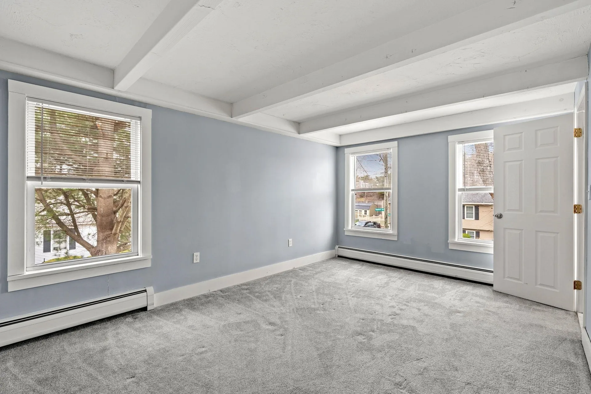 214 Maplehurst Avenue Manchester NH 03104