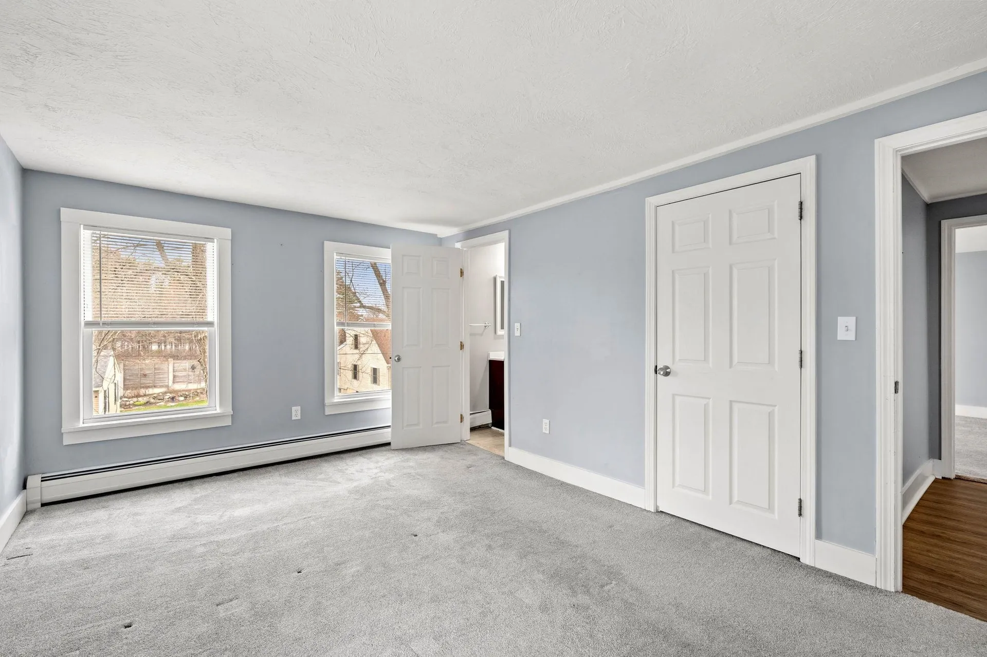 214 Maplehurst Avenue Manchester NH 03104