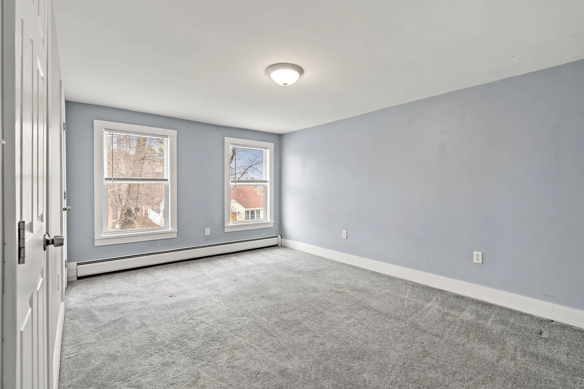 214 Maplehurst Avenue Manchester NH 03104