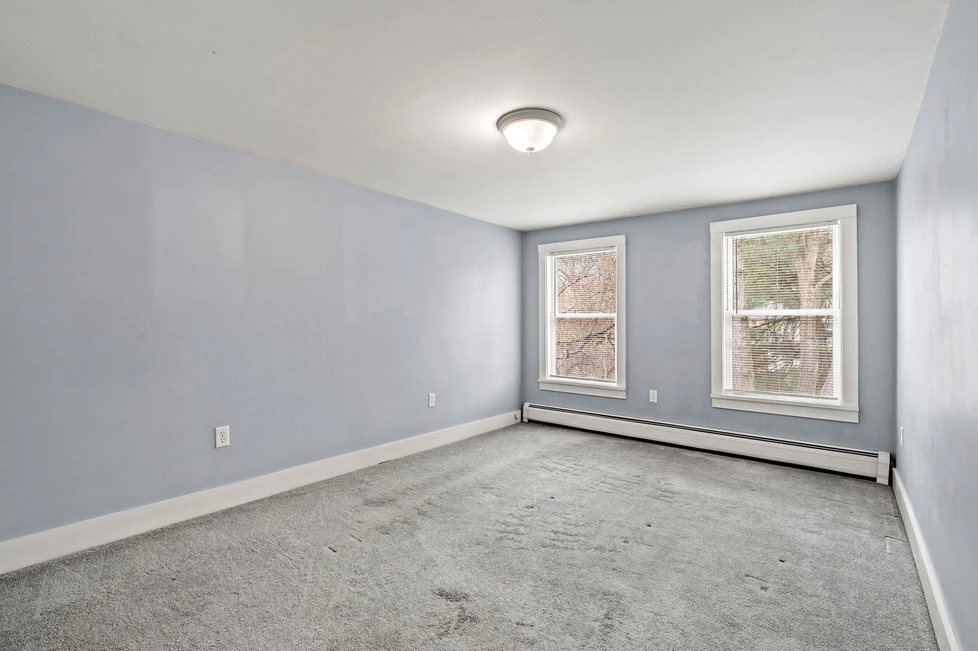 214 Maplehurst Avenue Manchester NH 03104