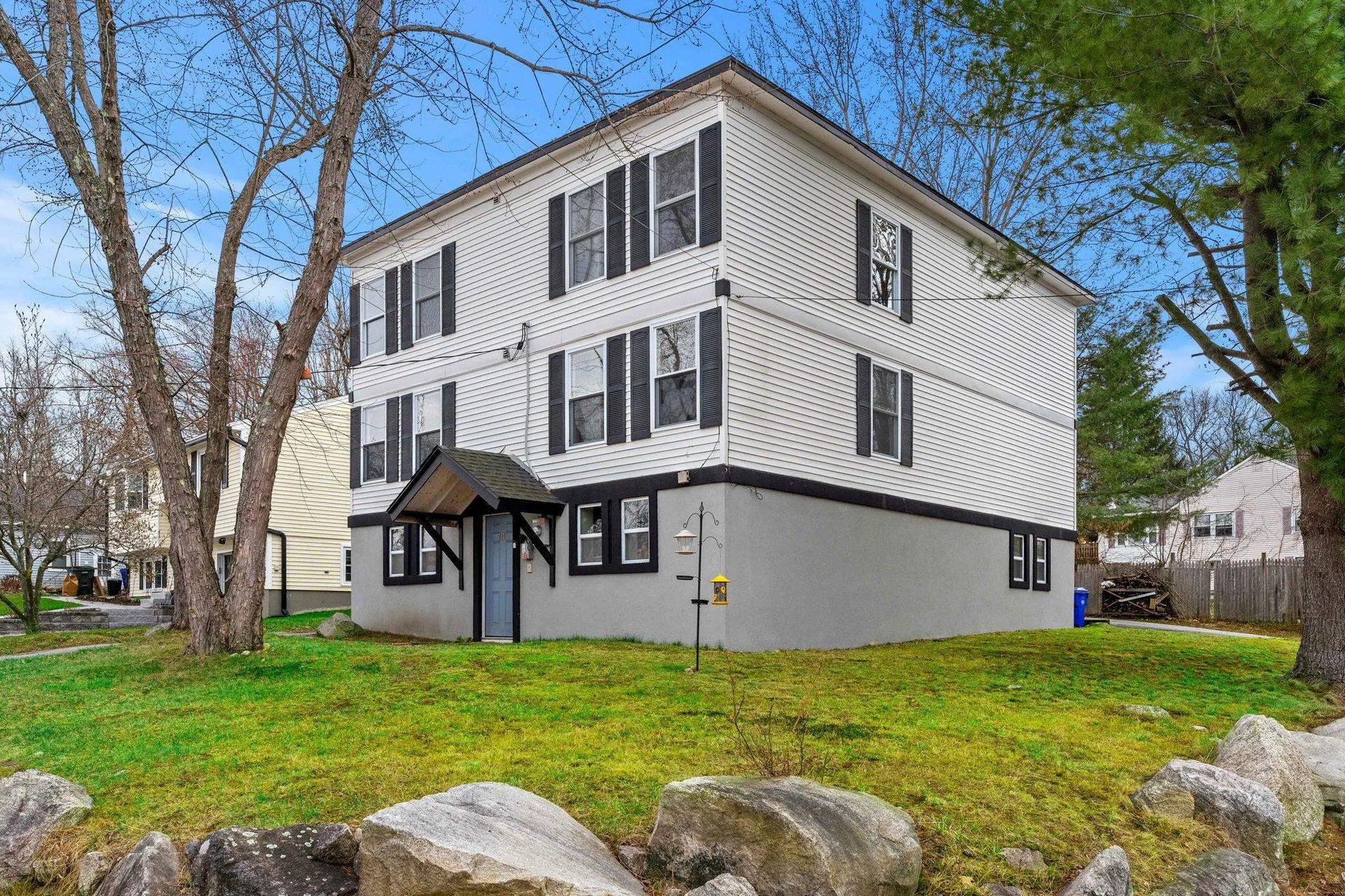214 Maplehurst Avenue Manchester NH 03104