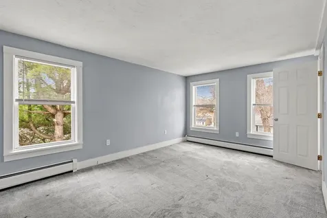 214 Maplehurst Avenue Manchester NH 03104