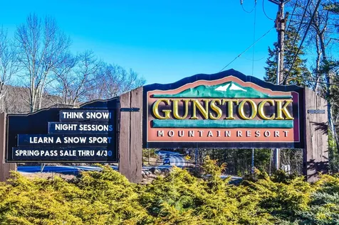 115 Weirs Road Gilford NH 03249