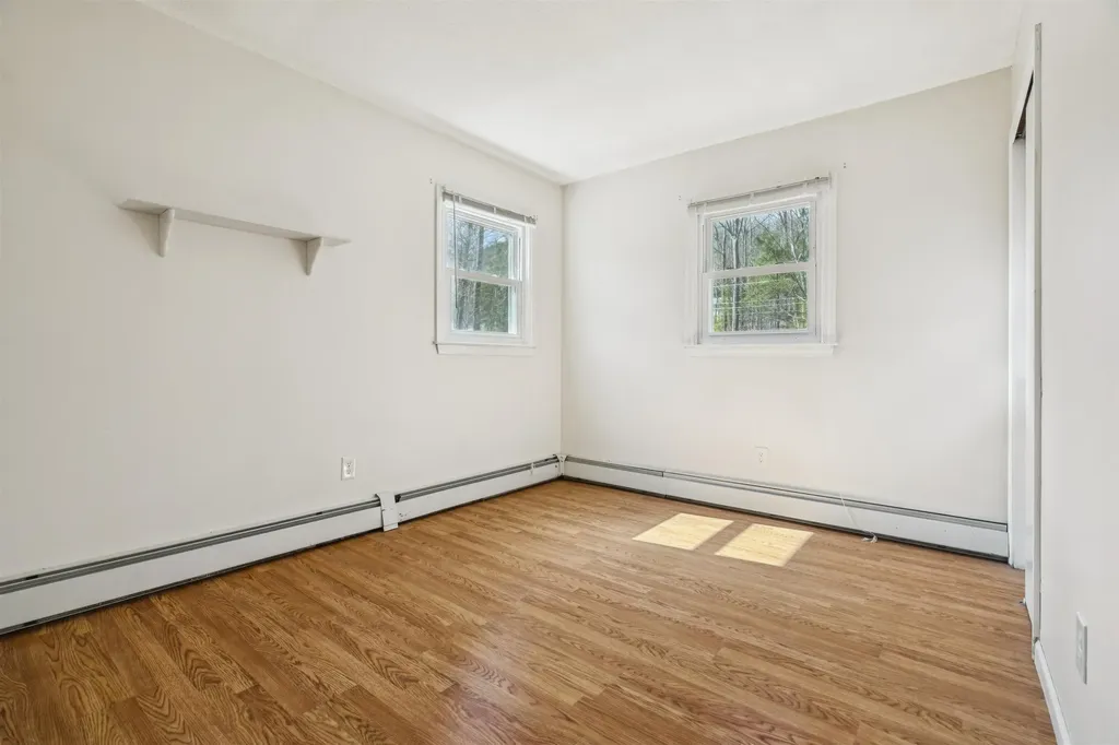 24 Jay Drive Gilford NH 03249