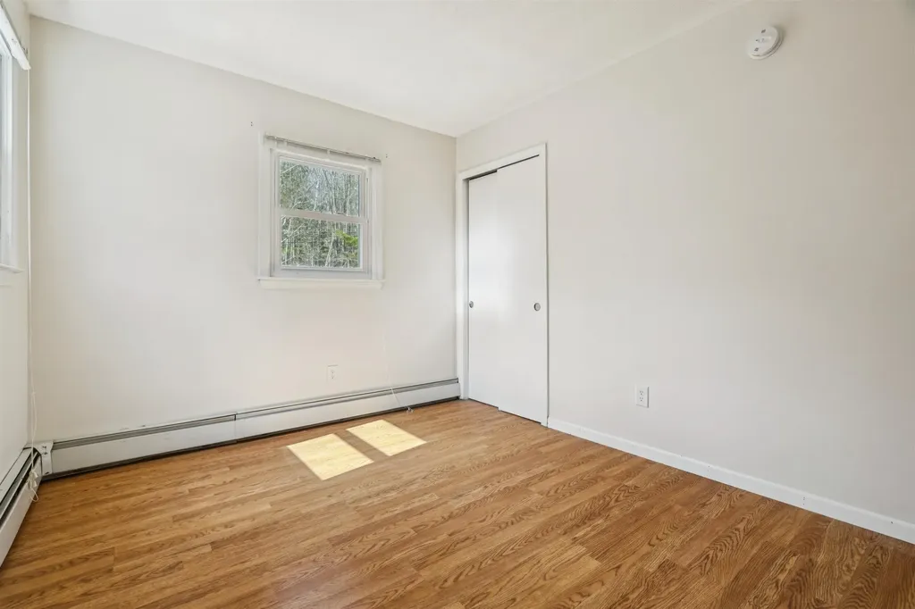 24 Jay Drive Gilford NH 03249