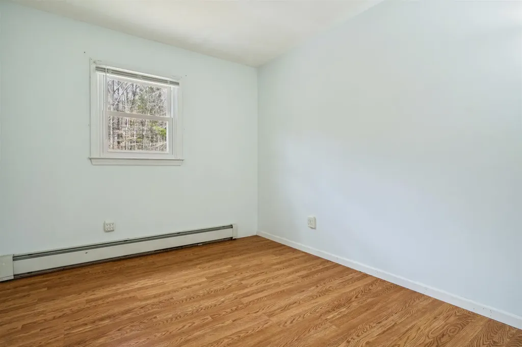 24 Jay Drive Gilford NH 03249