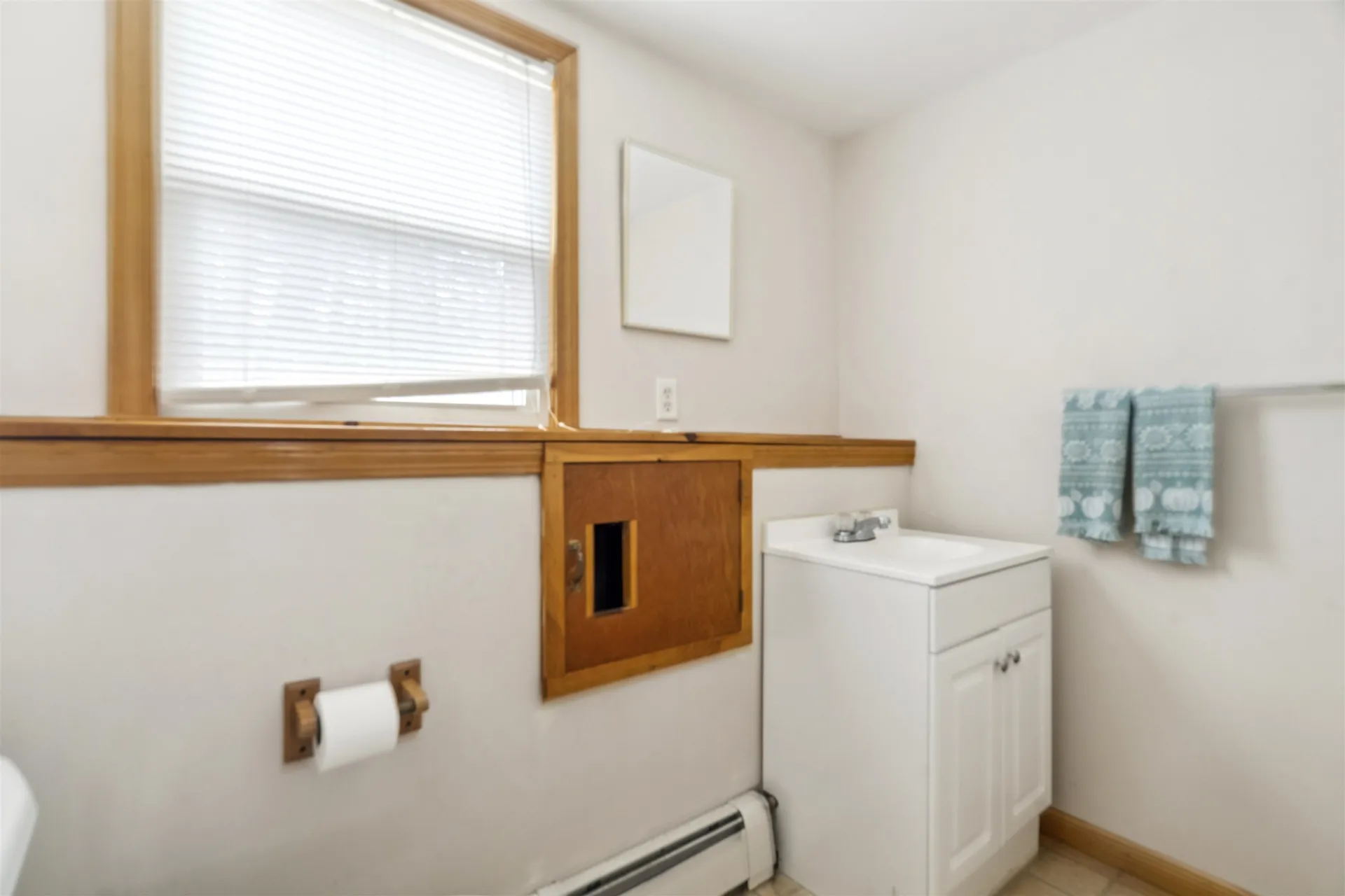 24 Jay Drive Gilford NH 03249