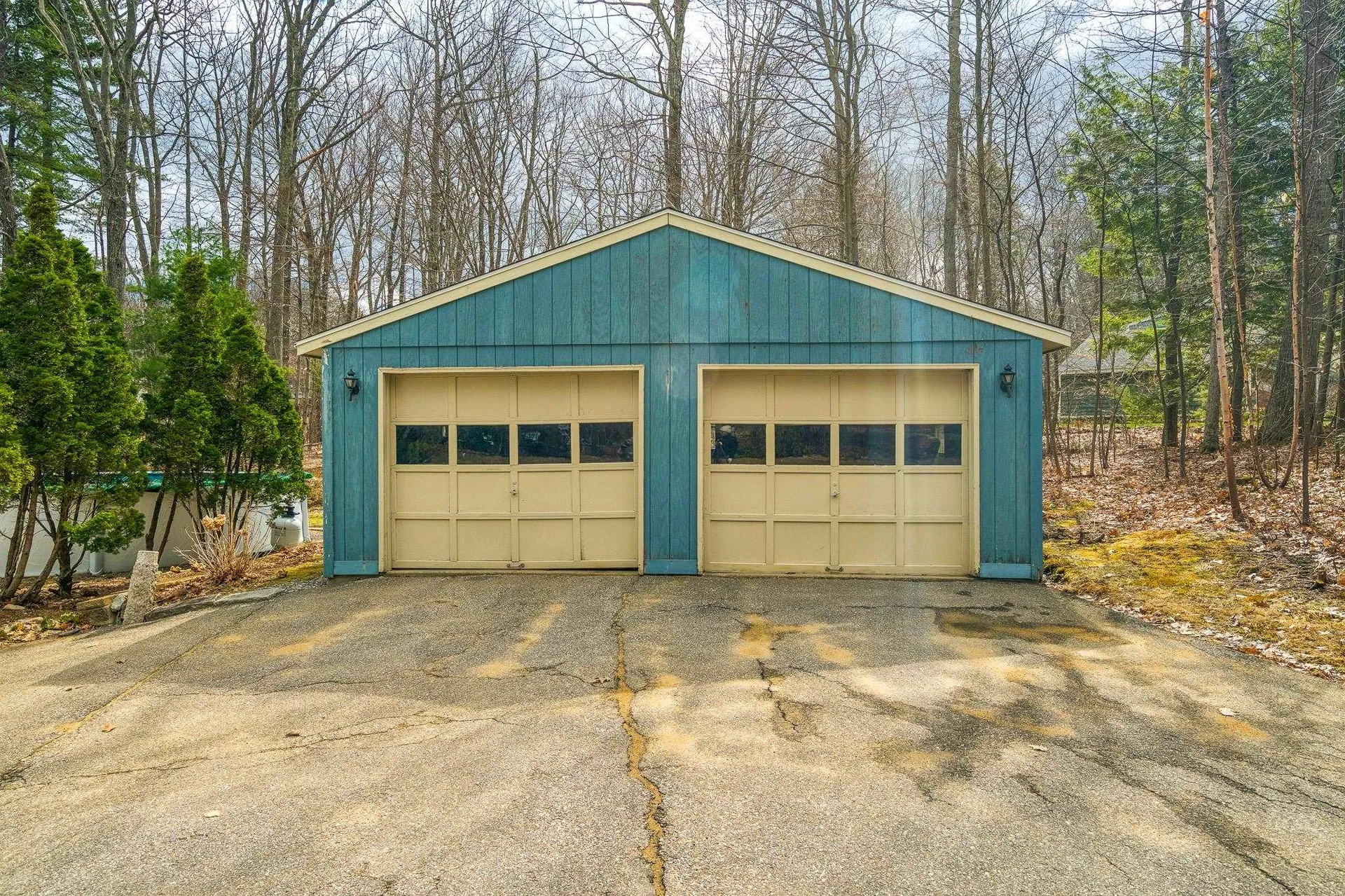 24 Jay Drive Gilford NH 03249