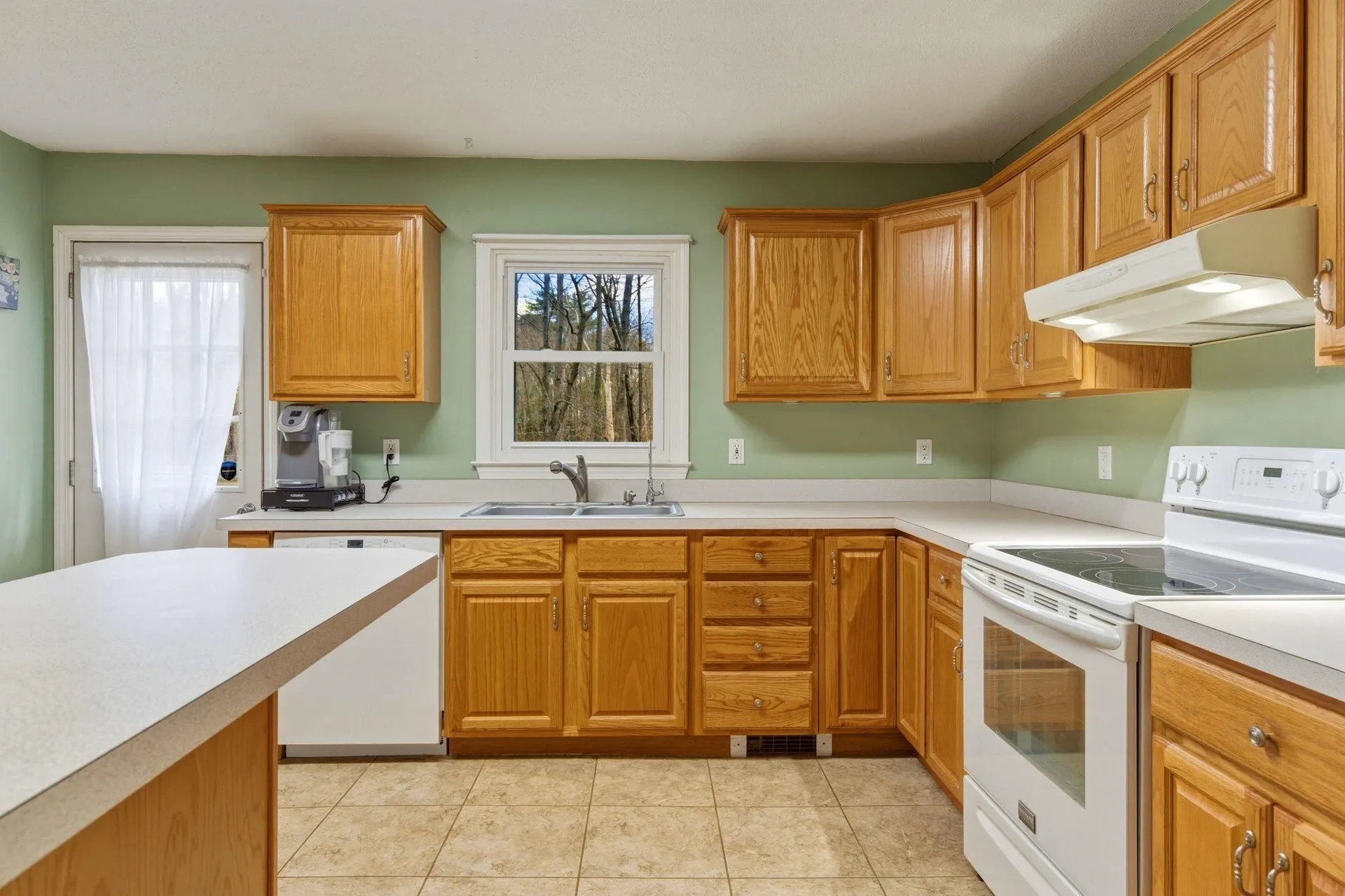 24 Jay Drive Gilford NH 03249