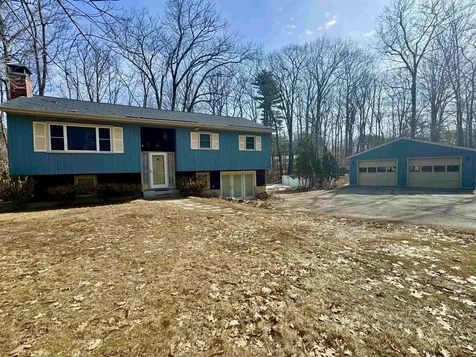 24 Jay Drive Gilford NH 03249