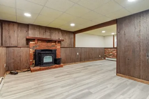 24 Jay Drive Gilford NH 03249