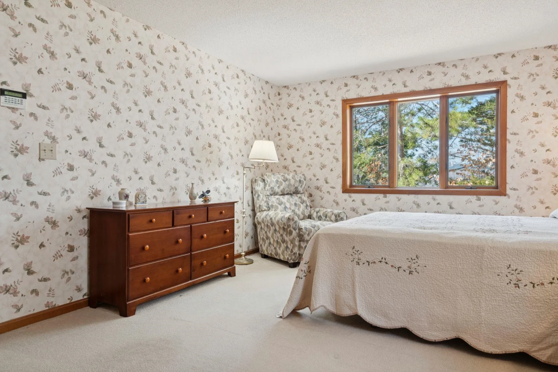 9 Umbrella Point Wolfeboro NH 03894