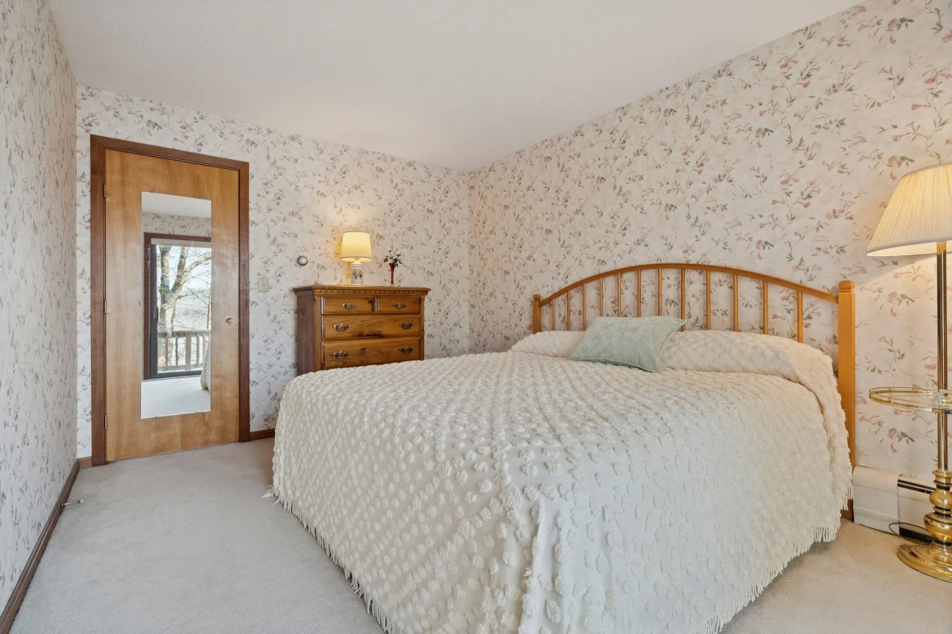 9 Umbrella Point Wolfeboro NH 03894