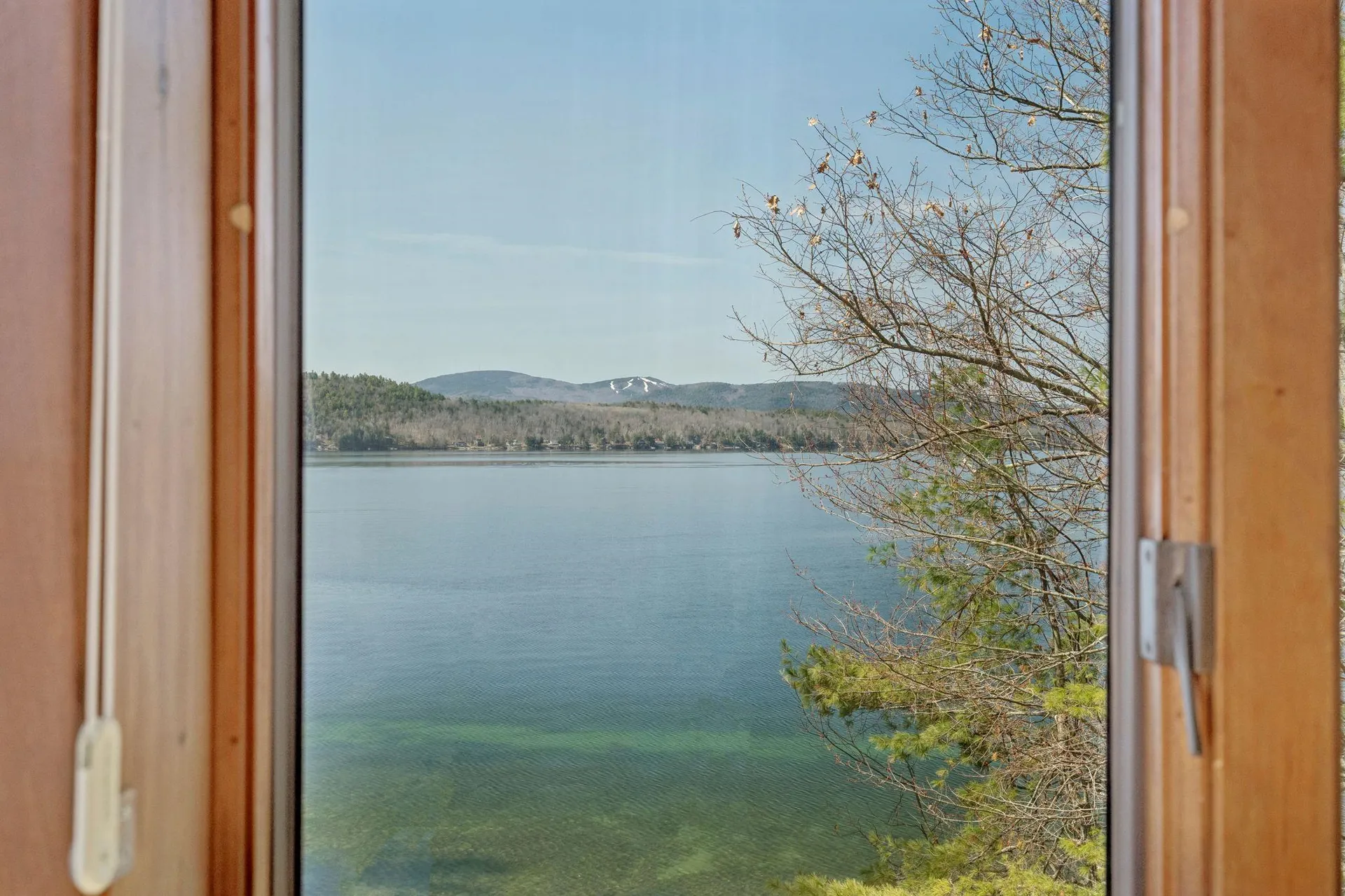 9 Umbrella Point Wolfeboro NH 03894