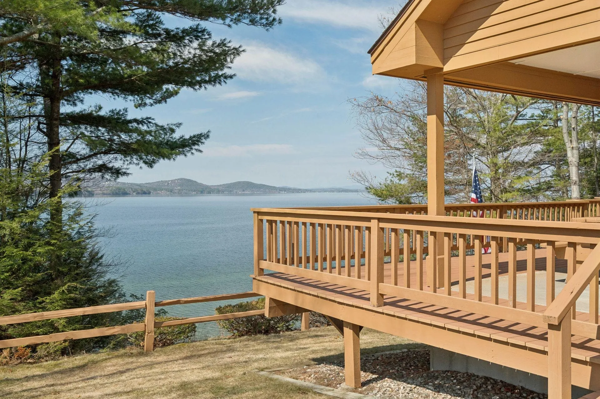9 Umbrella Point Wolfeboro NH 03894