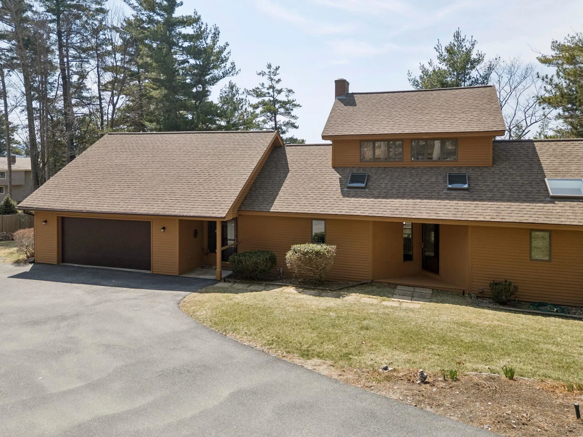 9 Umbrella Point Wolfeboro NH 03894
