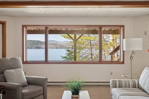 9 Umbrella Point Wolfeboro NH 03894