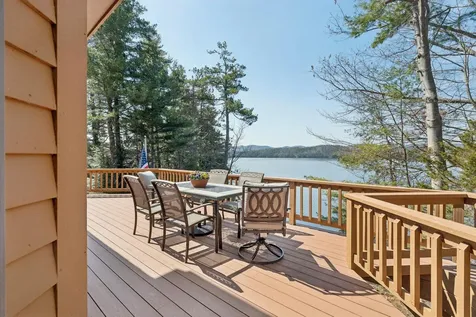 9 Umbrella Point Wolfeboro NH 03894