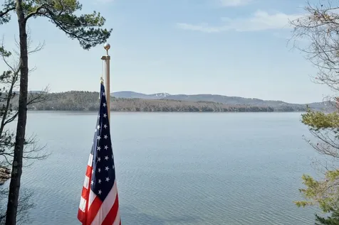 9 Umbrella Point Wolfeboro NH 03894