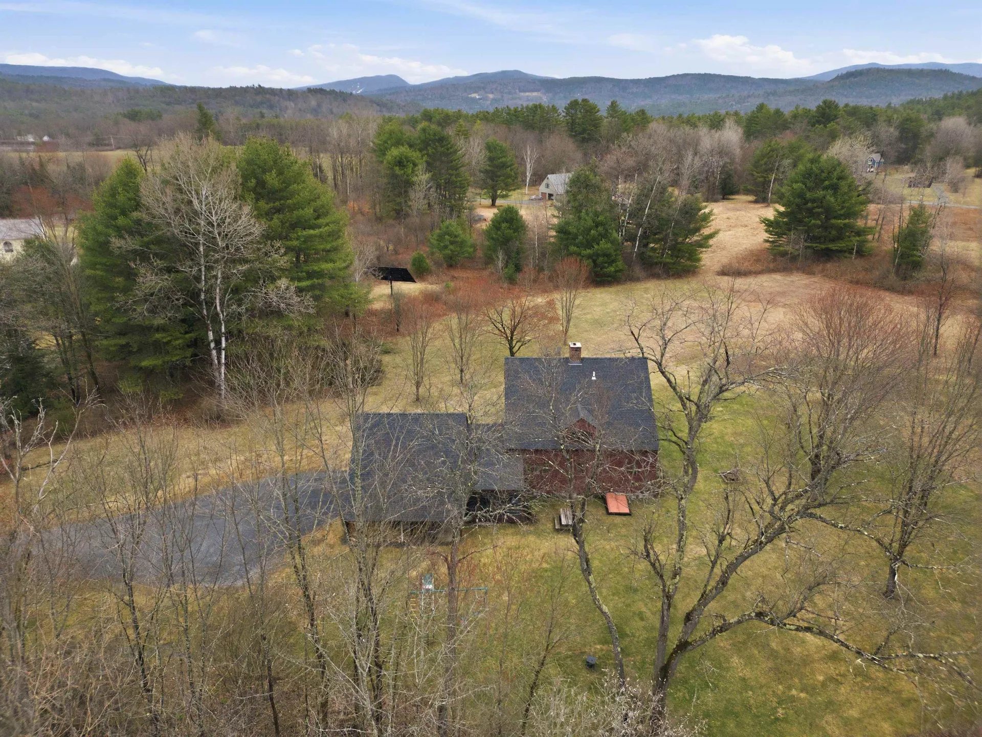 601 Cadwell Road Thetford VT 05043
