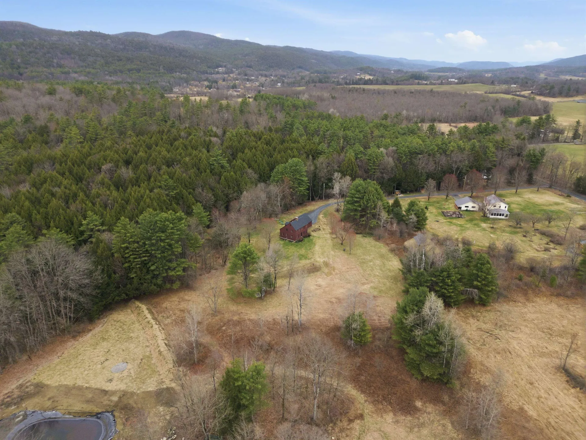 601 Cadwell Road Thetford VT 05043