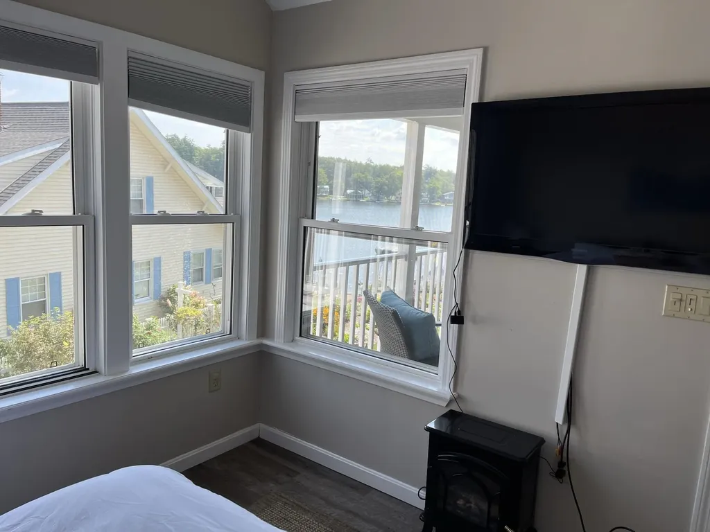 16 Hill Road Tilton NH 03276