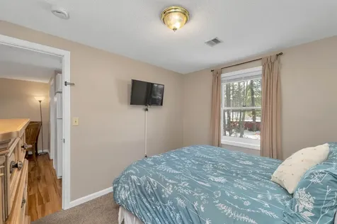 16 Hill Road Tilton NH 03276