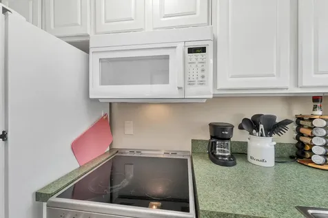 16 Hill Road Tilton NH 03276