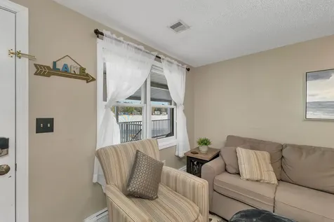 16 Hill Road Tilton NH 03276