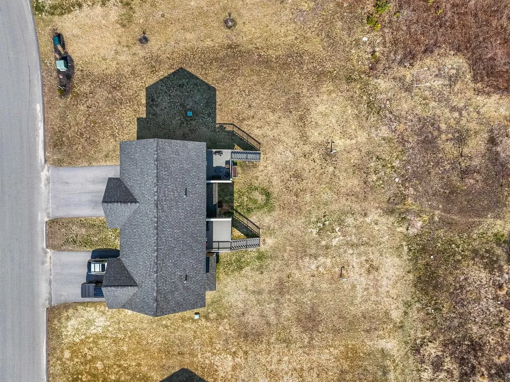14 Waterford Drive Raymond NH 03077