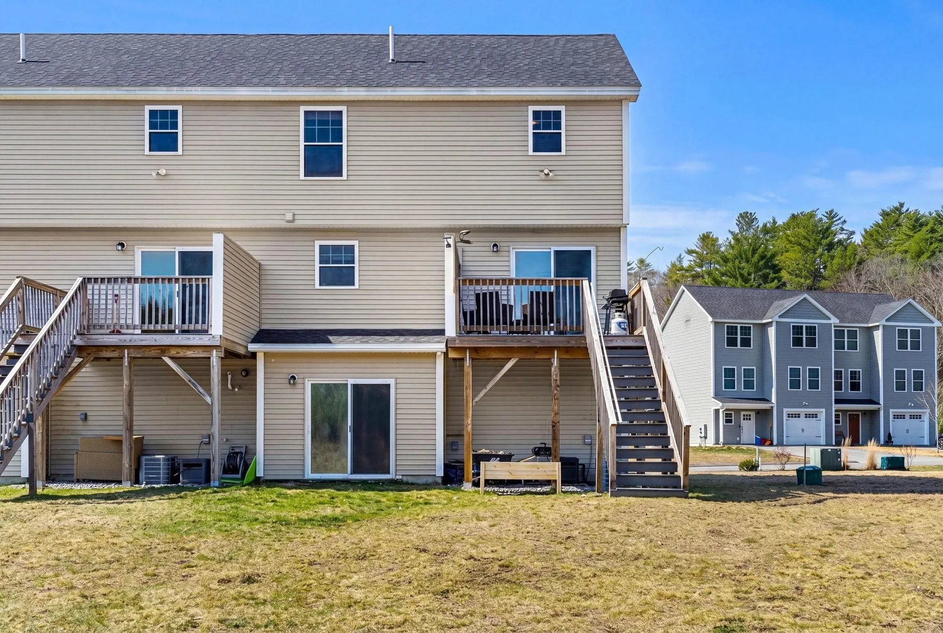 14 Waterford Drive Raymond NH 03077