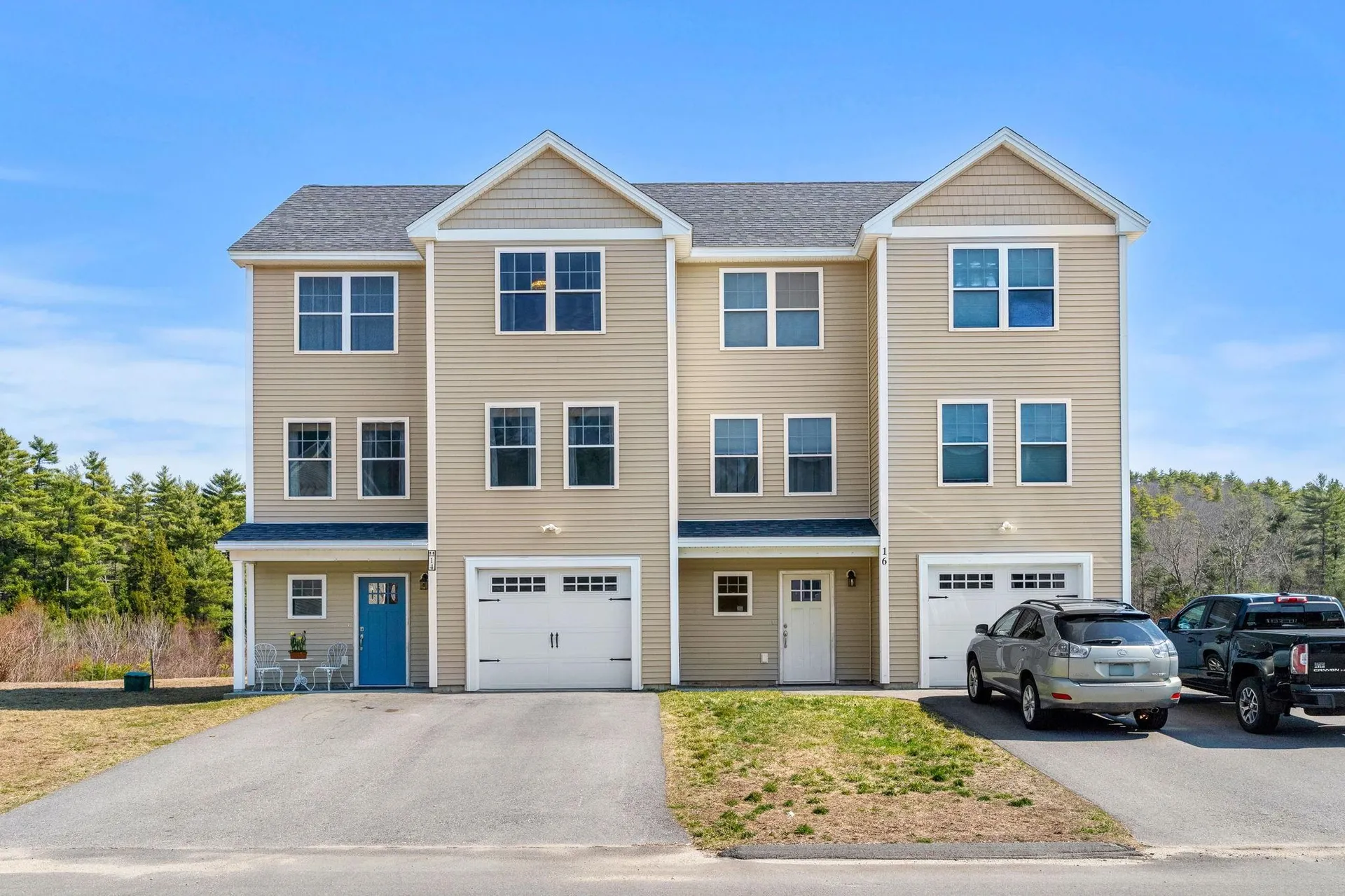 14 Waterford Drive Raymond NH 03077