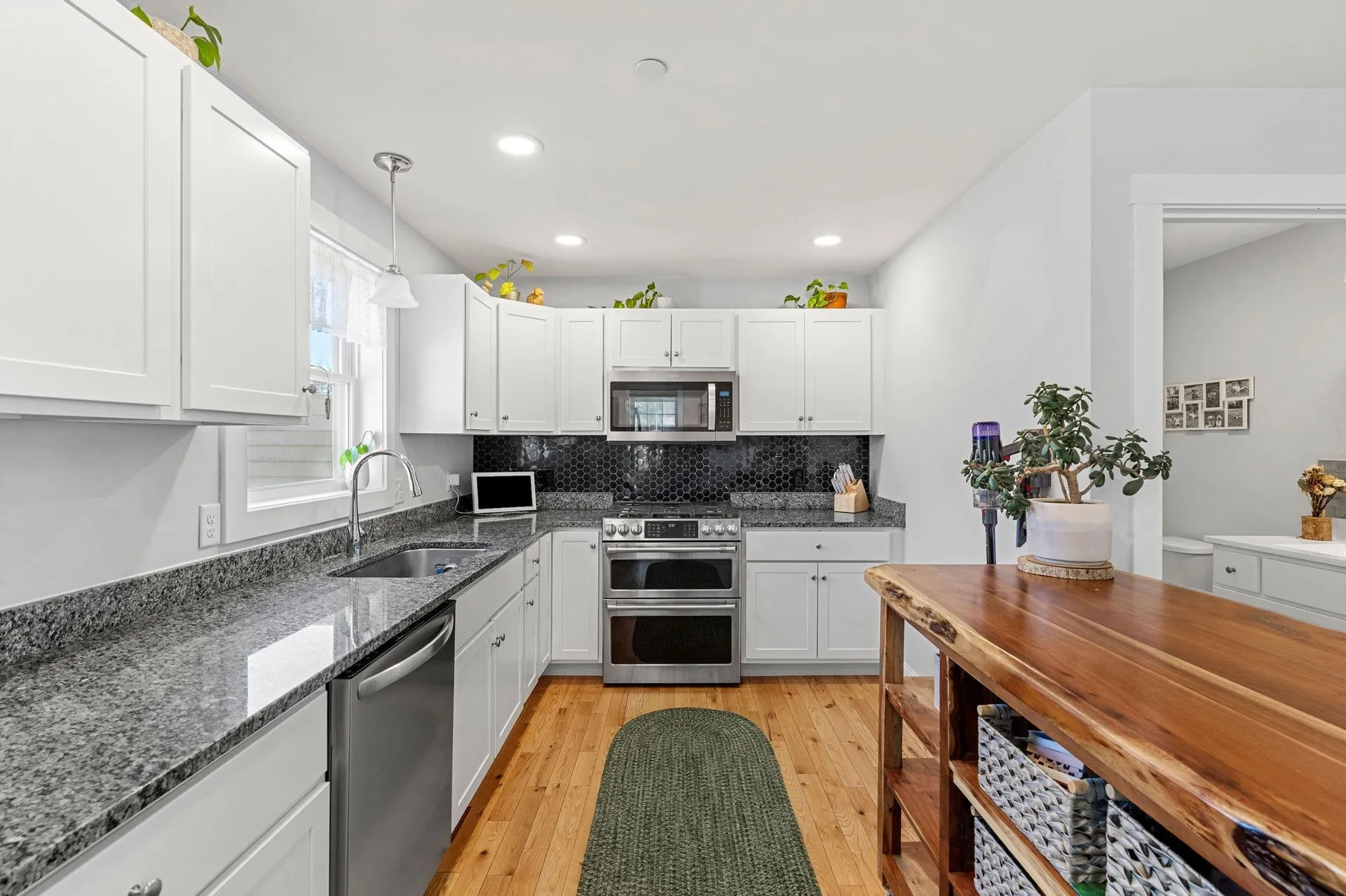 14 Waterford Drive Raymond NH 03077