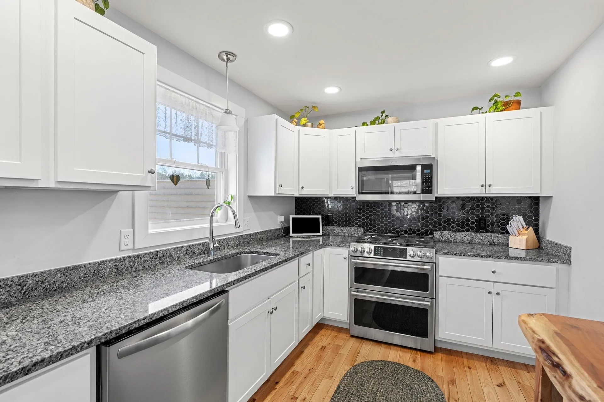 14 Waterford Drive Raymond NH 03077
