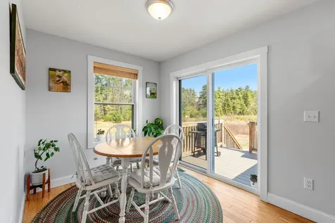 14 Waterford Drive Raymond NH 03077