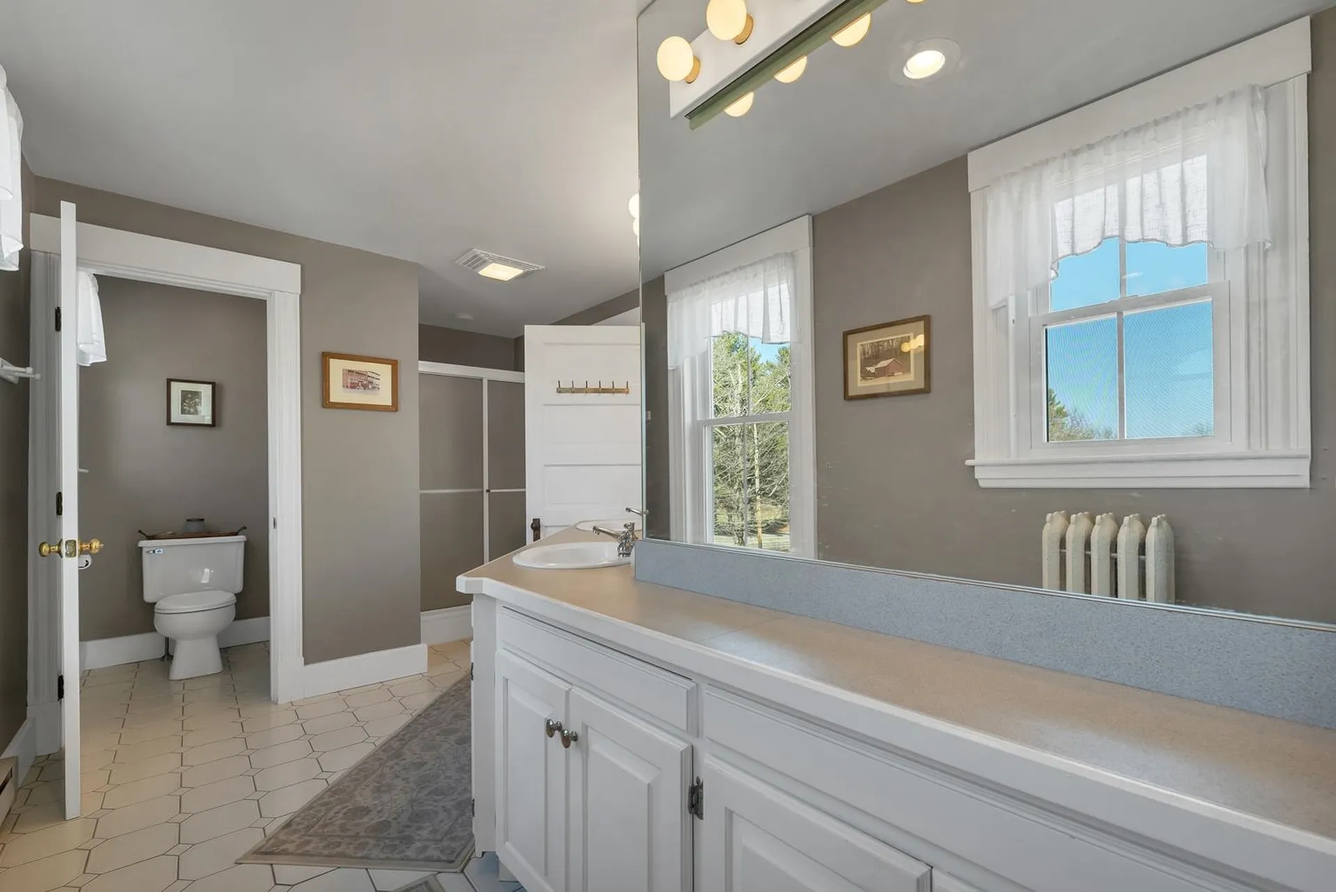 375 S Main Street Wolfeboro NH 03894