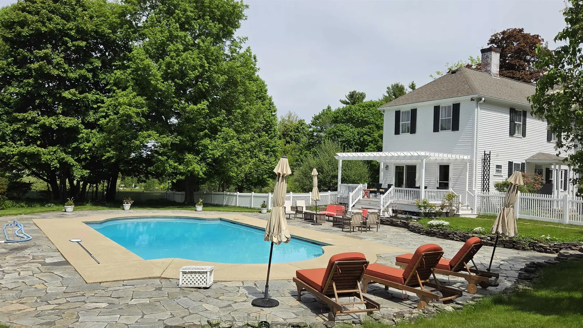 375 S Main Street Wolfeboro NH 03894