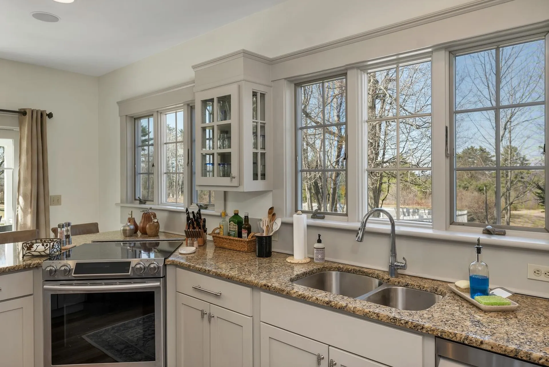 375 S Main Street Wolfeboro NH 03894