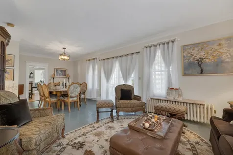 375 S Main Street Wolfeboro NH 03894