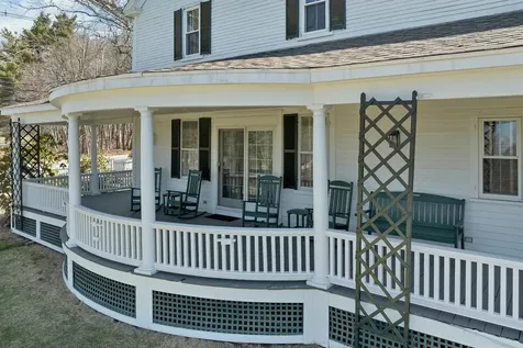 375 S Main Street Wolfeboro NH 03894