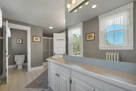 375 S Main Street Wolfeboro NH 03894