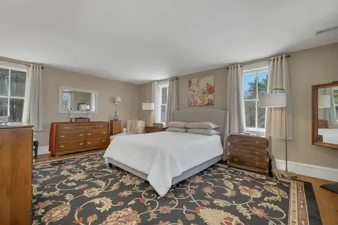 375 S Main Street Wolfeboro NH 03894